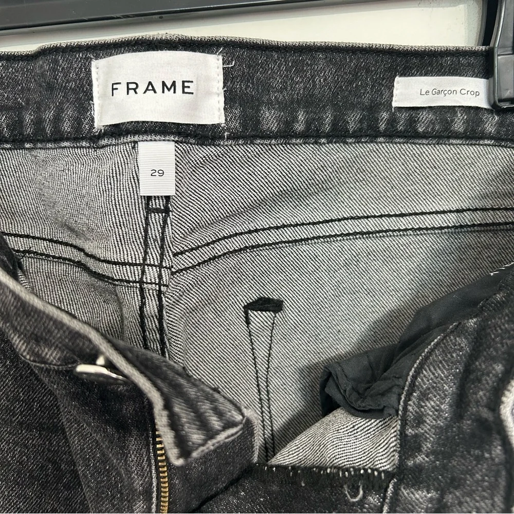 FRAME Le Garçon Cropped Jeans Sz 8 Black Distressed - Picture 4 of 10